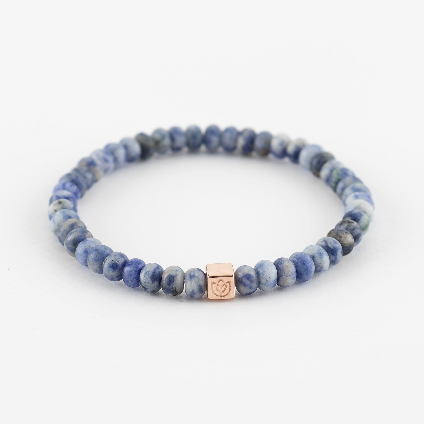 Y&G Men edelstenen armband | Sodaliet & 14k gouden cube