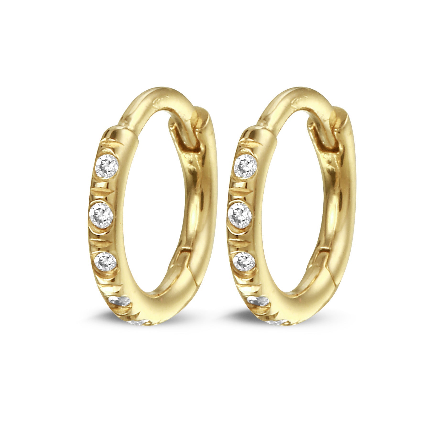 Y&G Huggies 10mm | Diamant & 18k goud