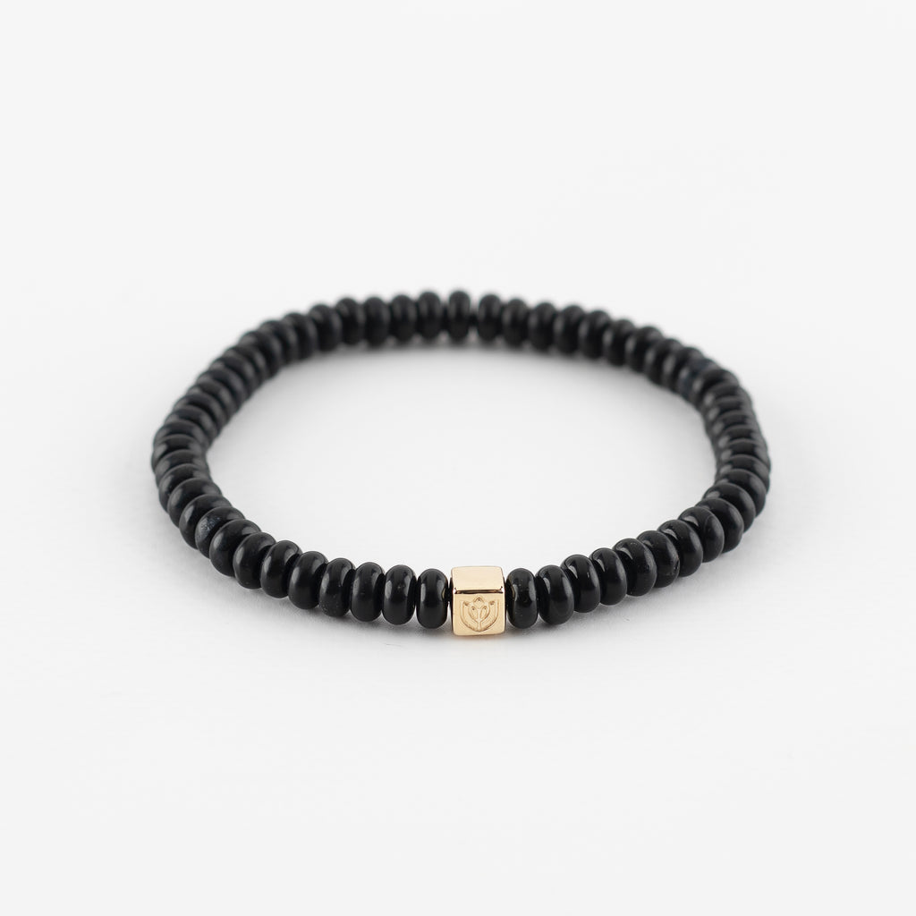 Y&G Men edelstenen armband | Onyx & 14k gouden cube